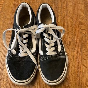 Vans Old Skool black lace-ups Boys 3